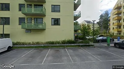 Lägenheter att hyra i Huddinge - Bild från Google Street View