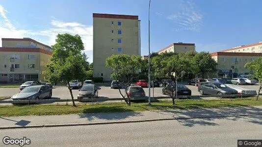 Lägenheter till salu i Täby - Bild från Google Street View