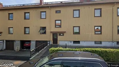 Lägenheter till salu i Lundby - Bild från Google Street View