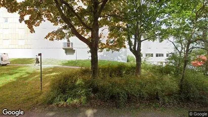 Lägenheter till salu i Huddinge - Bild från Google Street View