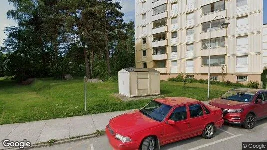 Bostadsrätter till salu i Täby - Bild från Google Street View