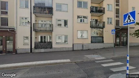 Bostadsrätter till salu i Haninge - Bild från Google Street View