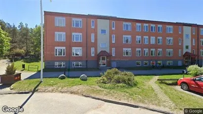 Bostadsrätter till salu i Haninge - Bild från Google Street View