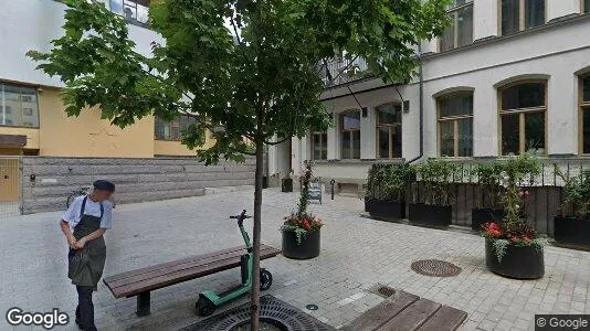 Bostadsrätter till salu i Östermalm - Bild från Google Street View
