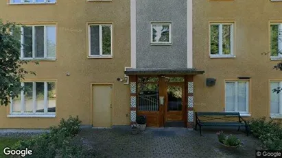 Lägenheter till salu i Huddinge - Bild från Google Street View