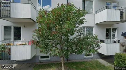 Lägenheter till salu i Haninge - Bild från Google Street View