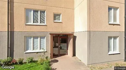 Bostadsrätter till salu i Huddinge - Bild från Google Street View