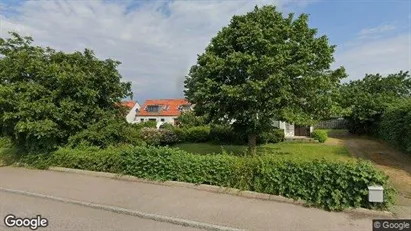 Bostadsrätter till salu i Båstad - Bild från Google Street View