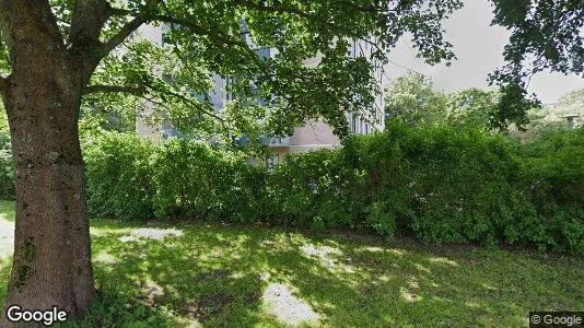 Lägenheter till salu i Solna - Bild från Google Street View