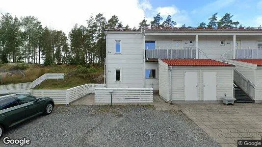 Bostadsrätter till salu i Håbo - Bild från Google Street View