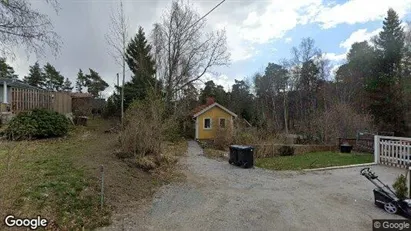 Lägenheter till salu i Upplands-Bro - Bild från Google Street View