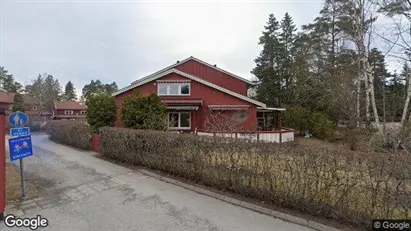 Lägenheter till salu i Täby - Bild från Google Street View