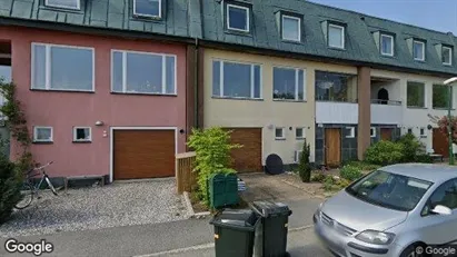Lägenheter till salu i Nacka - Bild från Google Street View