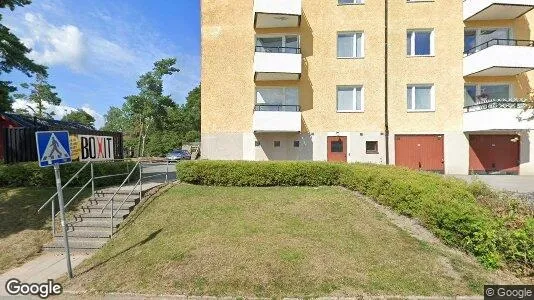 Bostadsrätter till salu i Botkyrka - Bild från Google Street View