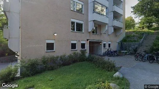 Bostadsrätter till salu i Nacka - Bild från Google Street View