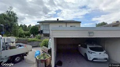 Bostadsrätter till salu i Huddinge - Bild från Google Street View