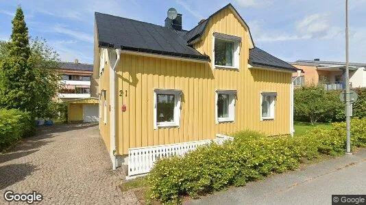 Lägenheter till salu i Kumla - Bild från Google Street View