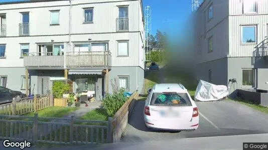 Lägenheter till salu i Haninge - Bild från Google Street View