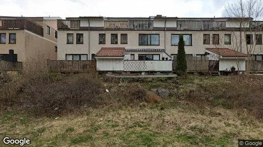 Bostadsrätter till salu i Huddinge - Bild från Google Street View