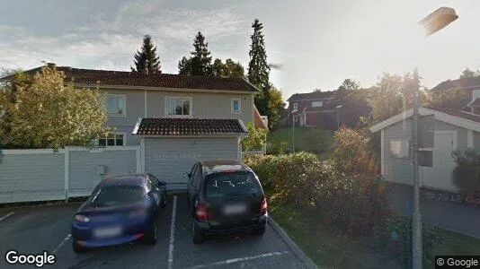Bostadsrätter till salu i Huddinge - Bild från Google Street View