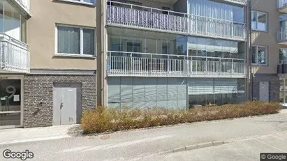 Bostadsrätter till salu i Tyresö - Bild från Google Street View