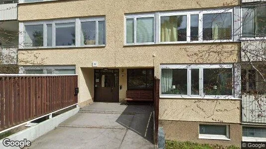 Bostadsrätter till salu i Huddinge - Bild från Google Street View