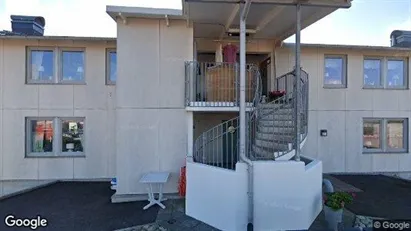 Bostadsrätter till salu i Öckerö - Bild från Google Street View