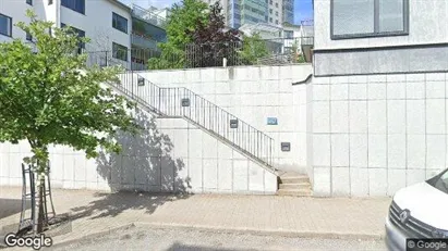 Bostadsrätter till salu i Nacka - Bild från Google Street View