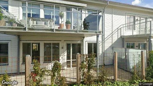 Bostadsrätter till salu i Uddevalla - Bild från Google Street View