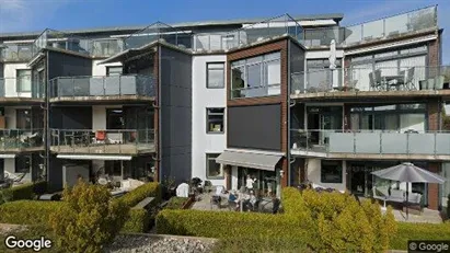 Bostadsrätter till salu i Stenungsund - Bild från Google Street View