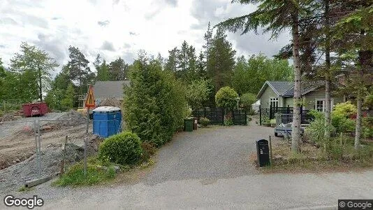 Bostadsrätter till salu i Tyresö - Bild från Google Street View