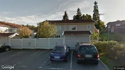 Bostadsrätter till salu i Huddinge - Bild från Google Street View