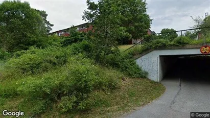 Bostadsrätter till salu i Nacka - Bild från Google Street View
