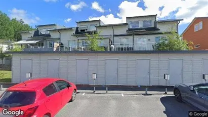 Bostadsrätter till salu i Huddinge - Bild från Google Street View