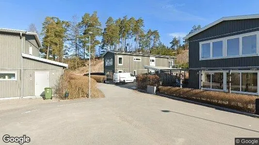 Lägenheter till salu i Ekerö - Bild från Google Street View