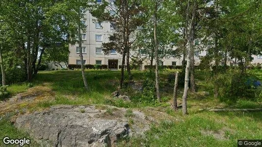 Bostadsrätter till salu i Haninge - Bild från Google Street View