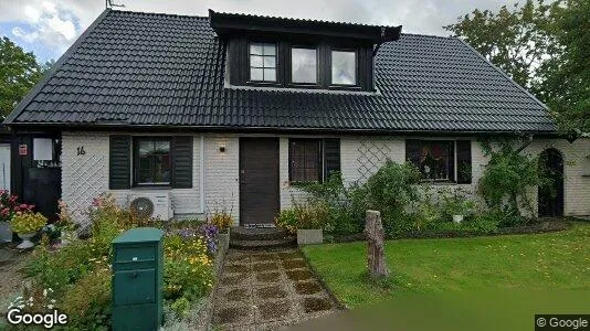 Lägenheter till salu i Trollhättan - Bild från Google Street View