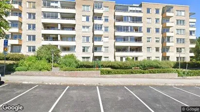 Lägenheter till salu i Solna - Bild från Google Street View