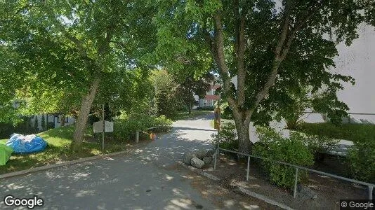 Lägenheter till salu i Haninge - Bild från Google Street View