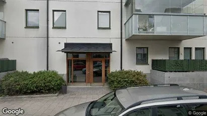 Lägenheter till salu i Solna - Bild från Google Street View