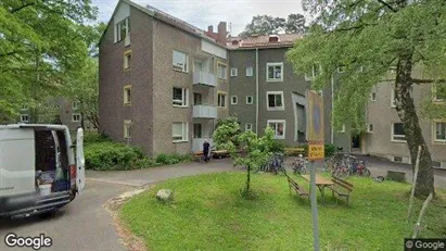 Lägenheter till salu i Solna - Bild från Google Street View