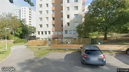 Bostadsrätter till salu i Nacka - Bild från Google Street View