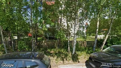 Lägenheter till salu i Haninge - Bild från Google Street View