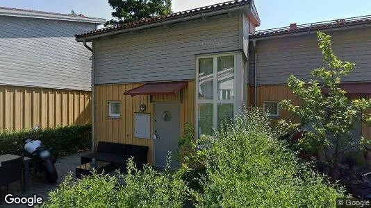 Bostadsrätter till salu i Botkyrka - Bild från Google Street View