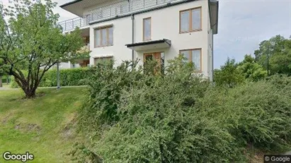 Lägenheter till salu i Nacka - Bild från Google Street View
