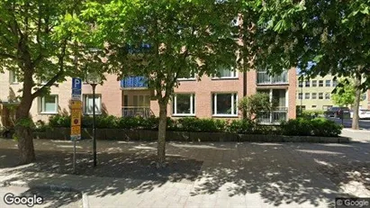 Lägenheter till salu i Solna - Bild från Google Street View