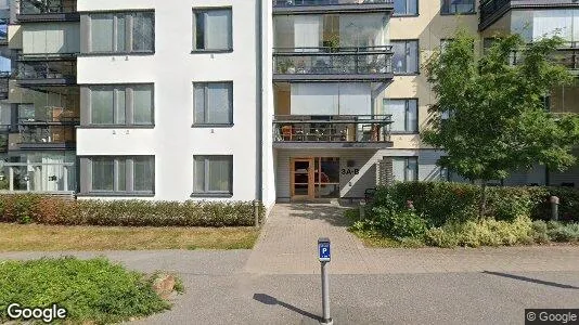 Lägenheter till salu i Huddinge - Bild från Google Street View