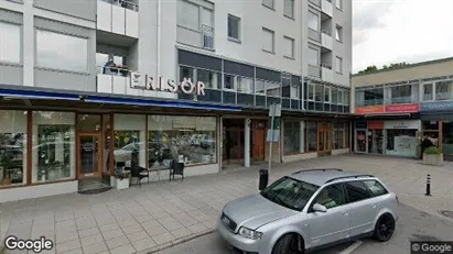 Lägenheter till salu i Täby - Bild från Google Street View