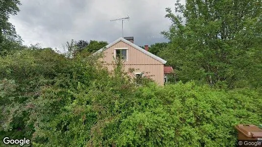 Lägenheter till salu i Mark - Bild från Google Street View