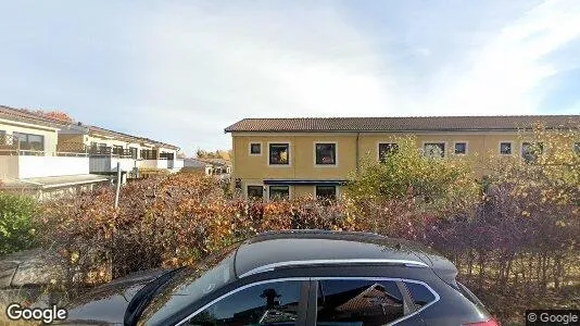 Lägenheter till salu i Järfälla - Bild från Google Street View